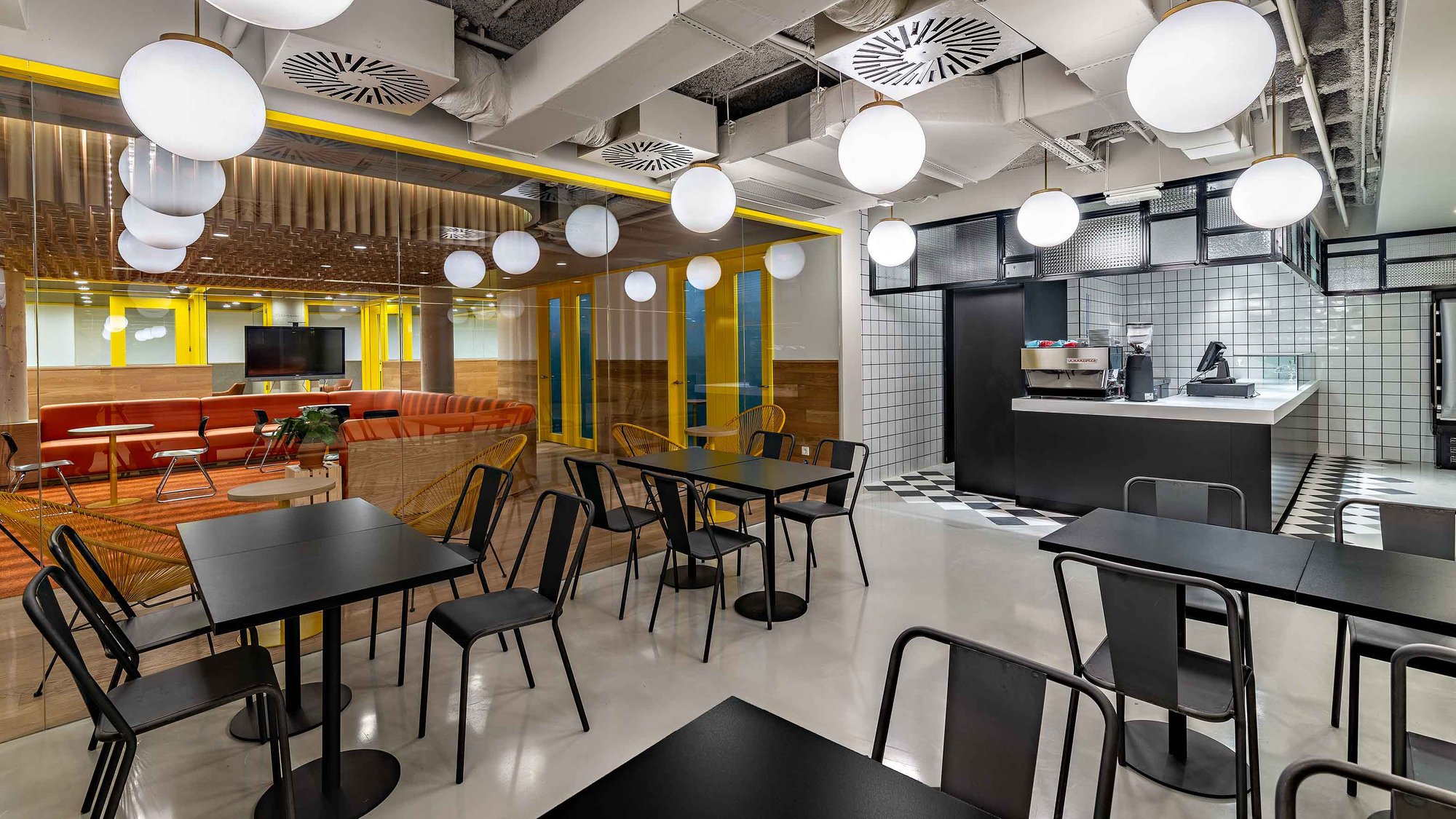 Reforma e implantación oficinas coworking Madrid (9)